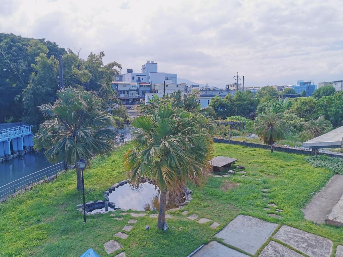 Bed and Breakfast Yilan Beitou No.117 Лодун Екстер'єр фото